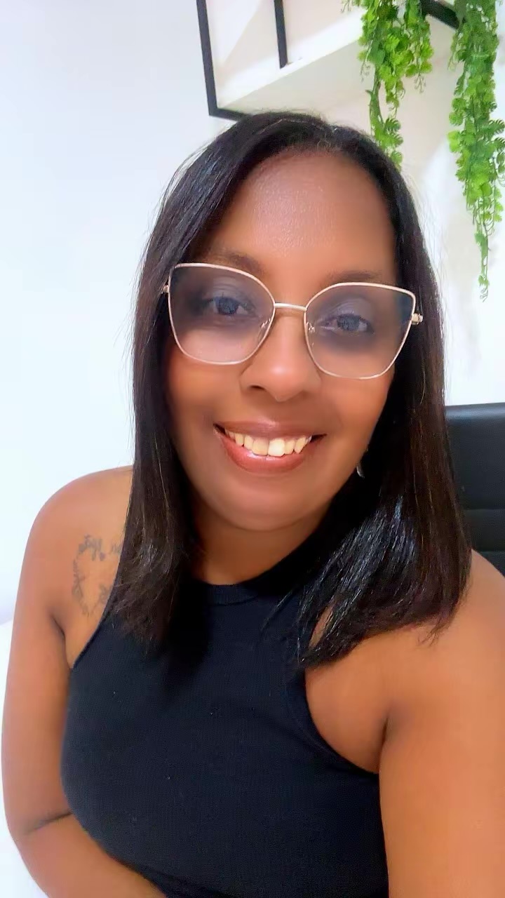 Psicóloga Cintia Santos